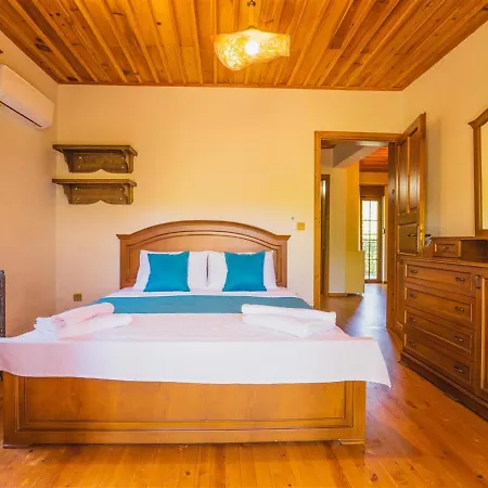 - Tradational Greek In Kayakoy Вилла