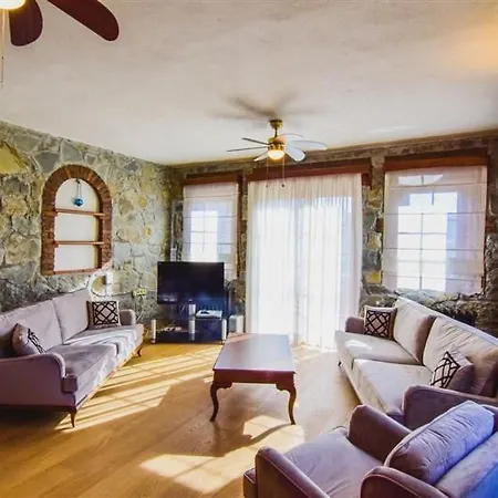 - Tradational Greek In Kayakoy Вилла